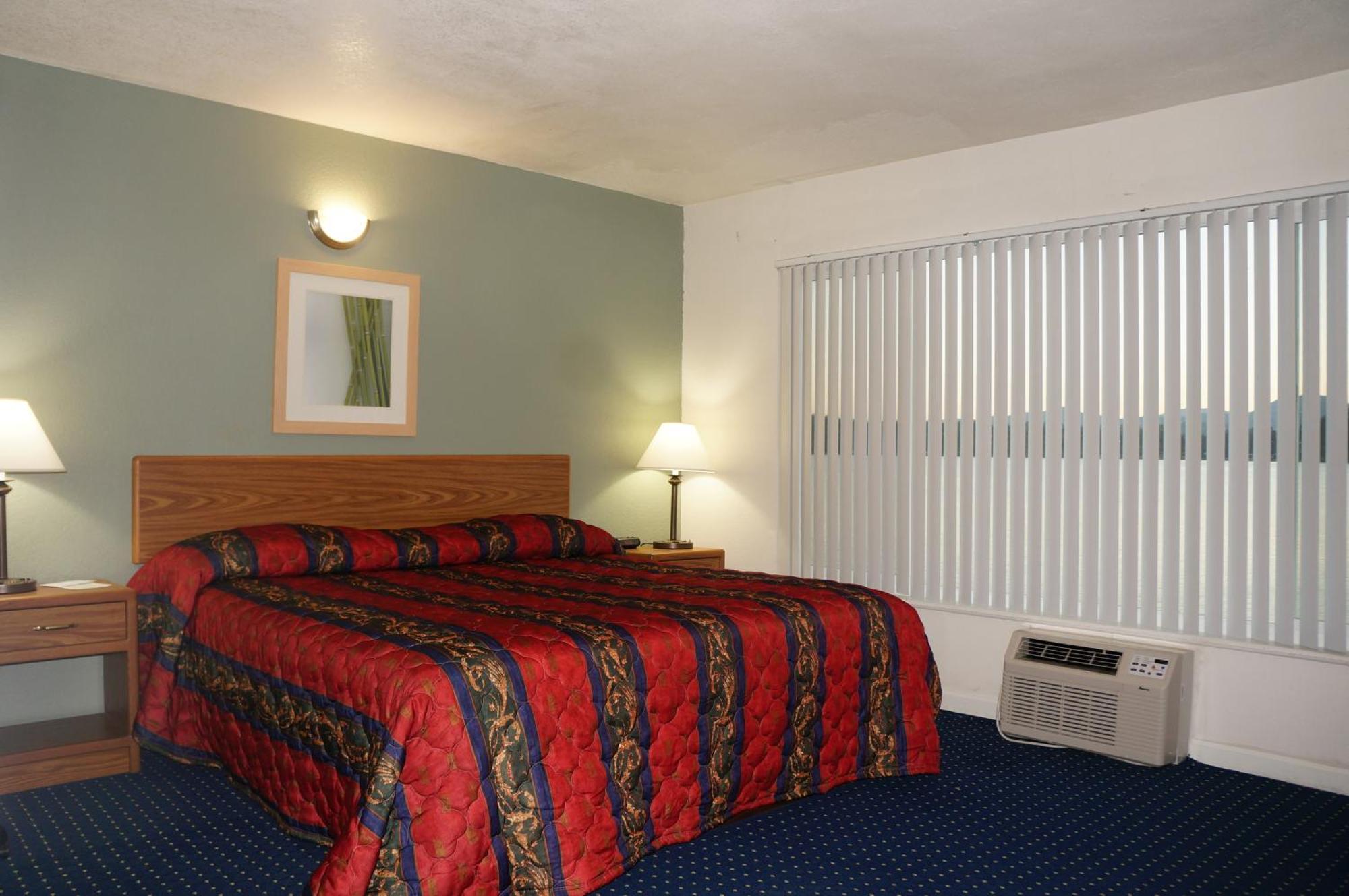 Clearlake Oaks Lake Marina Inn חדר תמונה