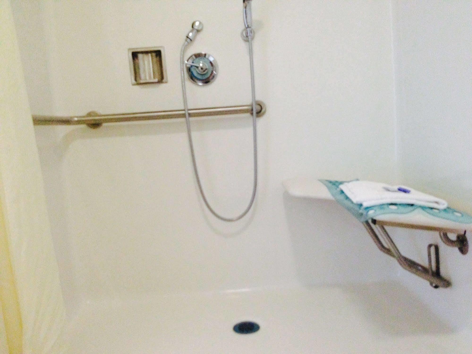 Clearlake Oaks Lake Marina Inn מראה חיצוני תמונה